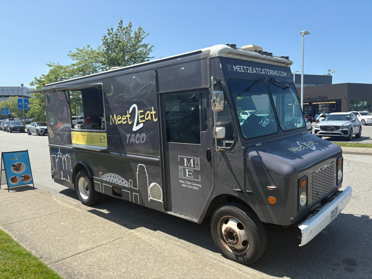 Food Trucks Meet 2 eat Food Trucks Meet 2 eat